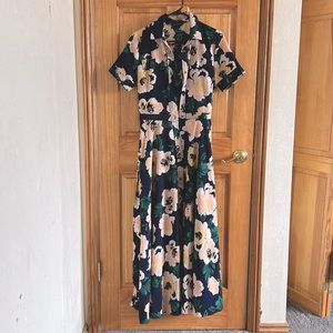 Banana Republic floral, short sleeve, button up maxi dress